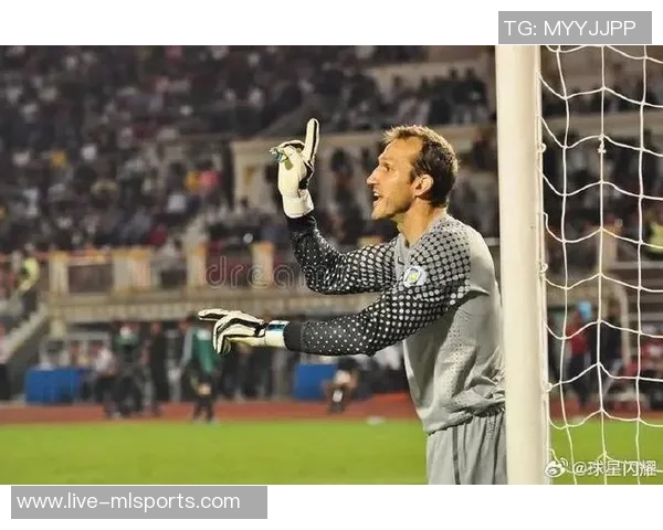 施瓦泽谈澳超发展不足与加盟切尔西的梦幻时刻回忆