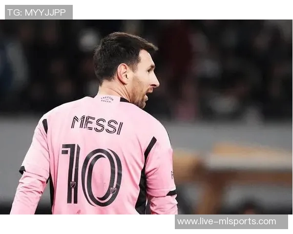 罗马新援瓦斯评选历史最佳10号球员梅西居首托蒂第六引发热议